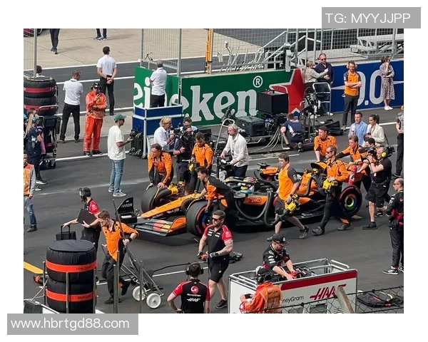 2025 F1赛季车队排名与车手表现分析展望 竞争格局与未来发展趋势探讨 2025 F1赛季车队排名与车手表现分析展望 竞争格局与未来发展趋势探讨